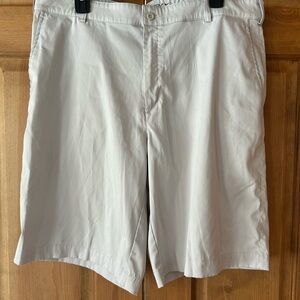 Nike Golf Tour Performance Dri-FIT Shorts Mens 38 Tan Beige Khaki Flat Front